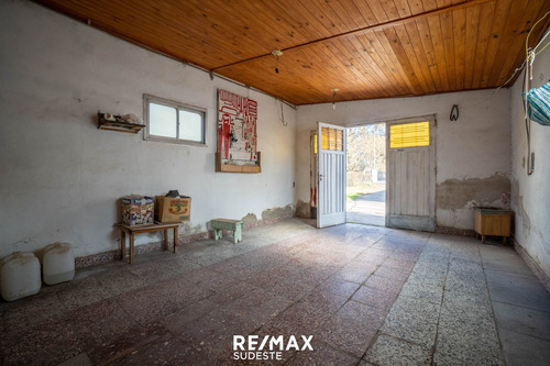 Imagen 14 de 23 de Casa 2 Dormitorios Con Departamento Y Quincho