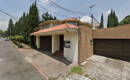 Casa En Venta En Calle Cantera, Jardines Del Predregal Cdmx