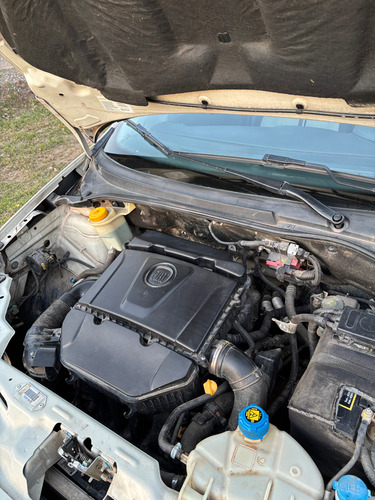 Fiat Punto 1.6 Essence Pack Tech