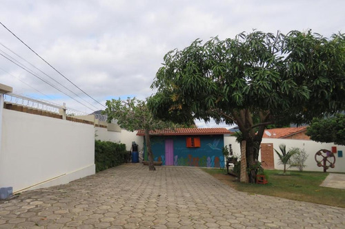 Oportunidade Imperdível! Casa À Venda Em Almenara