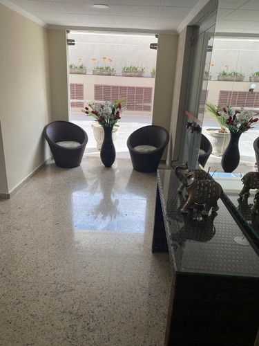 Apartamento Com 2 Quartos E 2 Banheiros À Venda, 62 M²