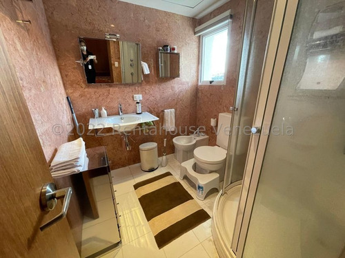 Imagen 15 de 18 de Casa En Venta En Clnas De Tamanaco 22-23292 Caro Fermoso 0424-2083128