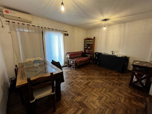 Departamento A Refaccionar En Oportunidad 3 Ambientes En Av Hipolito Yrigoyen Y Av Gorriti - Con Escritura - Apto Credito