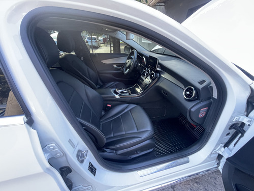 Mercedes-benz Clase C 2.0 C200 Avantgarde At 184cv Excelente