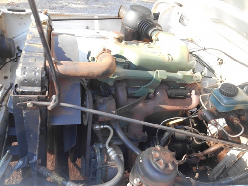 Imagem 7 de 15 de Toyota Bandeirante Pick Up Motor Om 314 C/ Munck