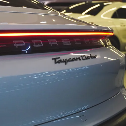 Porsche Taycan Turbo 2020