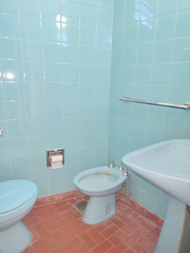 Imagen 10 de 16 de Venta Chalet Santa Teresita
