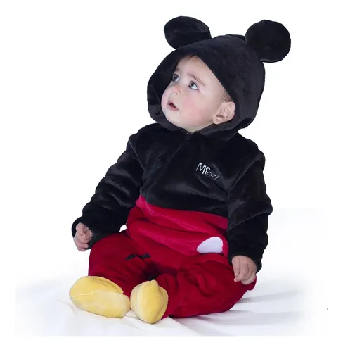 Ropa negra de bebe sale