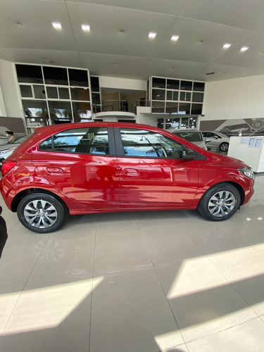 Imagen 6 de 18 de Chevrolet Onix 1.4 Joy Black