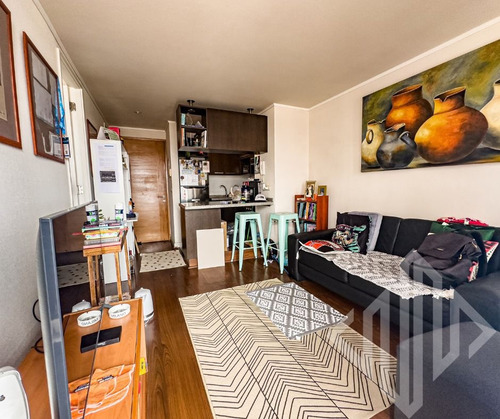 Se Vende Departamento Frente A Ucn / 1 Dorm + 1 Baño