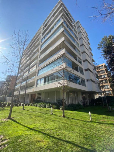 El Bosque / Plaza Las Lilas / Marcel Duhaut / Providencia