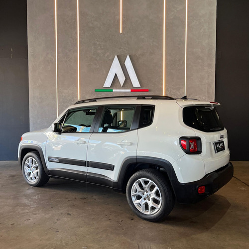 Jeep Renegade Longitude 1.8 4x2 Flex 16V Aut.