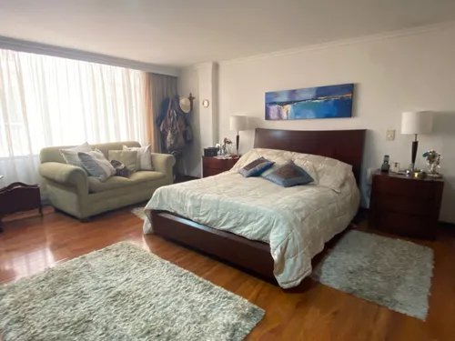 Apartamento En Venta En El Chicó. Cod V10295