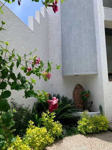 Casa En Venta En Co. La Pradera, Irapuato, Gto.