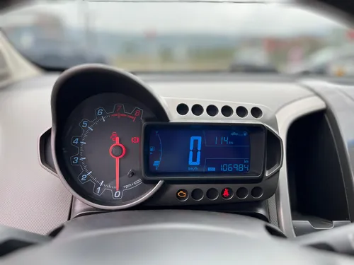 Chevrolet Sonic 1.6 Lt 4 p