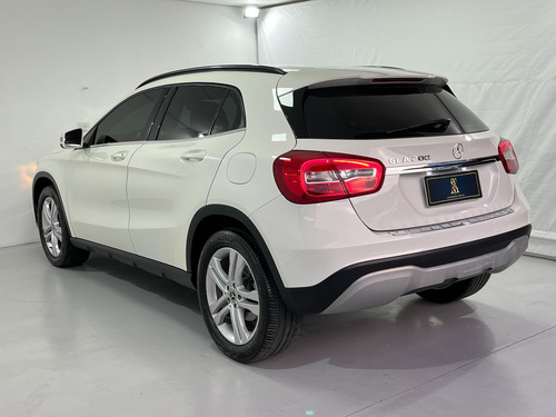 Mercedes-Benz Classe GLA 1.6 Style Turbo Flex 5p