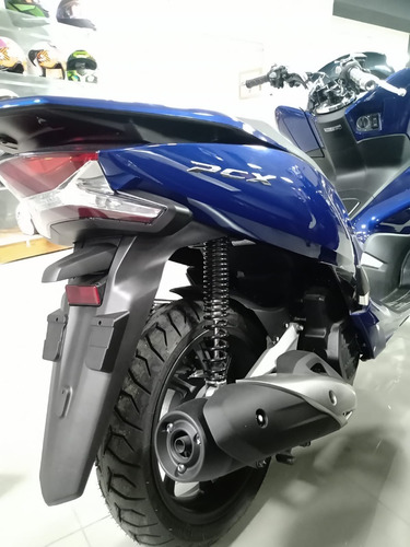 Imagen 11 de 15 de Honda Pcx 150 Modelo 2020 0km! División Ruedas Honda Oficial