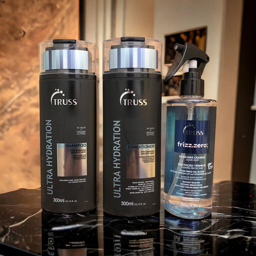 Ultra Hydration Shampoo Condi 300ml + Frizz Zero 260ml Truss