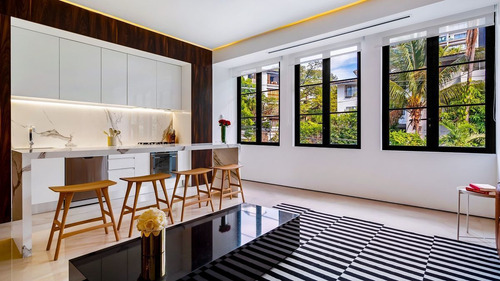 Pier 57 Unit 211