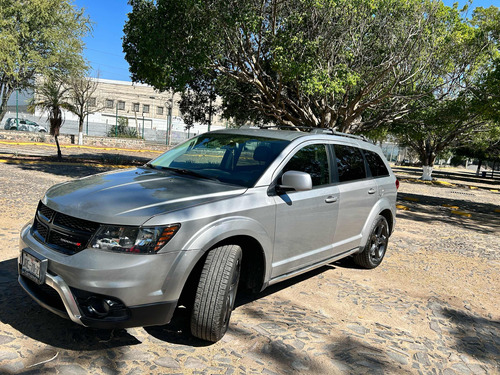 Dodge Journey 2.4 Se 7 Pasajeros At