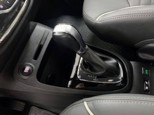 Imagem 7 de 14 de Renault Captur 2.0 16v Hi-flex Intense Automático