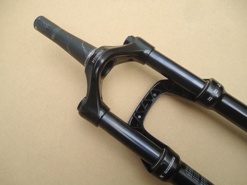 Suspensão Rock Shox Modelo Recon Tk Silver Preto (Usado)