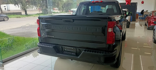 Chevrolet Silverado 5.3 V8 Cabina Regular 4X4 At