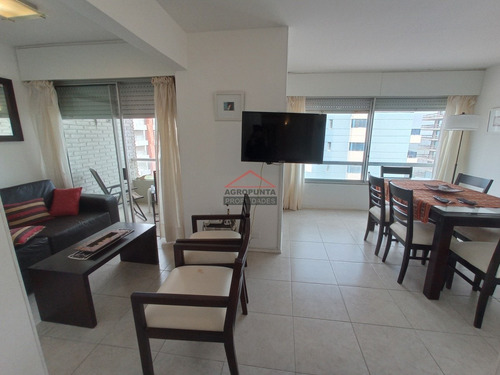 Apartamento 2 Dormitorios 2 Baños * Península- Ref: 5286