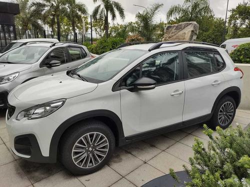 Peugeot 2008 Active 1.6 (m)