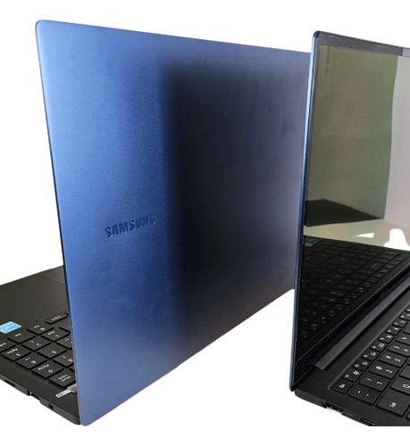 Laptop Samsung Galaxy Book2 Pro 15.6''core I7 32gb Ram 1tb (Reacondicionado)