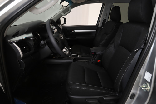Toyota Hilux Pick-up 2.4 Cd Sr 150cv 4x2 At Cr7