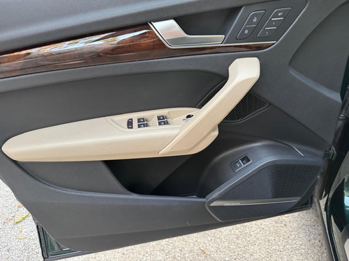Audi Q5 2.0 L T Elite Dsg