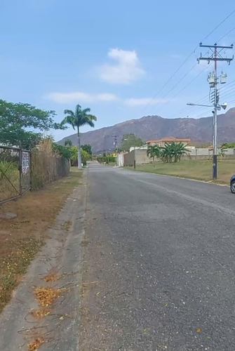 Terreno En Conjunto Residencial Urbanización Villas De San Diego. Sector La Cumaca. Municipio San Diego. Plt-236