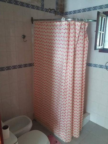 Imagen 15 de 24 de Se Vende Casa De 3 Dormitorios Con Cochera. Muy Buena Ubicacion