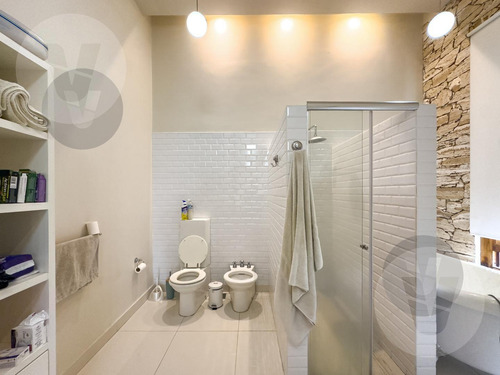 Casa En Venta - Barrio Fincas De San Vicente Chacras