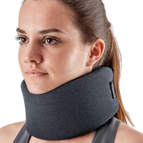 Colar Cervical Espuma P Traumatismo Torcicolos Ortopédico