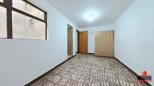 Casa En Arriendo En Medellín - La Floresta
