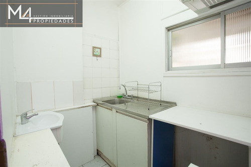 Casa En Tranquilo Barrio Con Excelentes Accesos 7dorm 4bañ