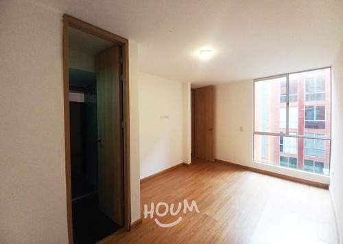 Imagen 9 de 23 de Apartamento En Barrio La Estacion. 3 Habitaciones, 62 M²