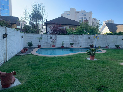 Casa En Bosques De Montemar