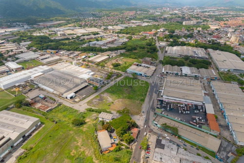 Terreno En Venta En Guatire Urb. Terrinca Mls 24-28496 Yf
