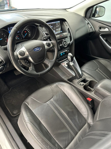 Ford Focus 2.0 TITANIUM PLUS SEDAN 16V FLEX 4P POWERSHIFT