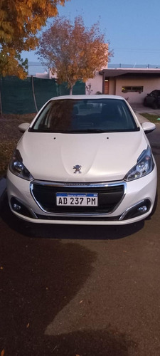 Peugeot 208 1.6 Allure