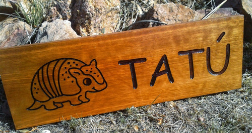 Carteles Bajo Relieve, Grabados, Logos