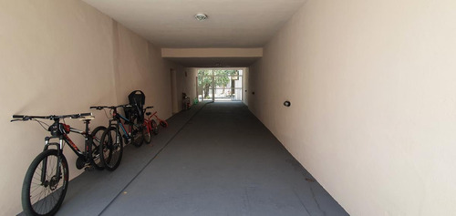 Imagen 14 de 16 de Ph 2 Ambientes Con Cochera Y Patio En Florida B-en Venta