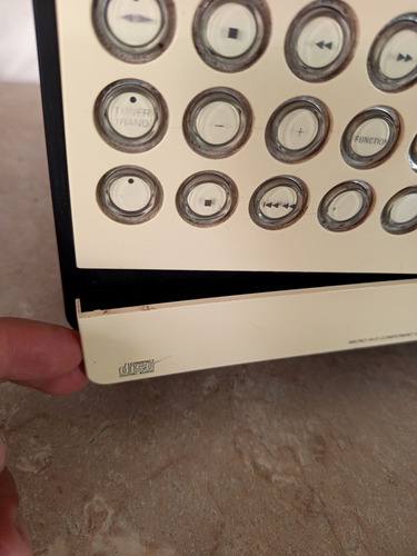 Minicomponente Solo Cerebro Sony Dc1 Auxiliar Hecho En Korea Beige 75 W (Usado)