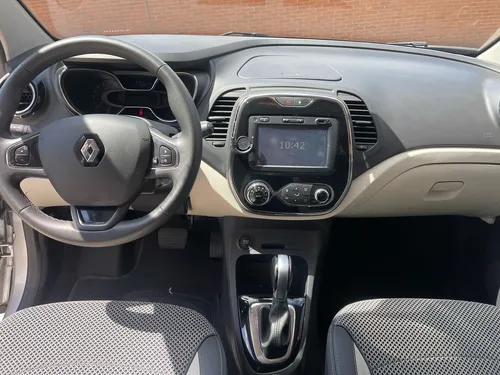 Renault Captur 2.0 Intens Automática