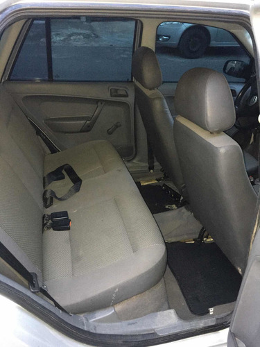 Volkswagen Gol 2009 1.0 Total Flex 5p