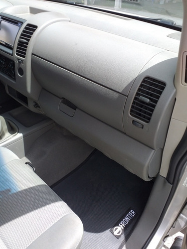 Nissan Frontier 2011 2.5 Xe Cab. Dupla 4x2 4p