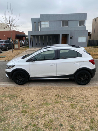 Chevrolet Onix 1.4 Activ 98cv